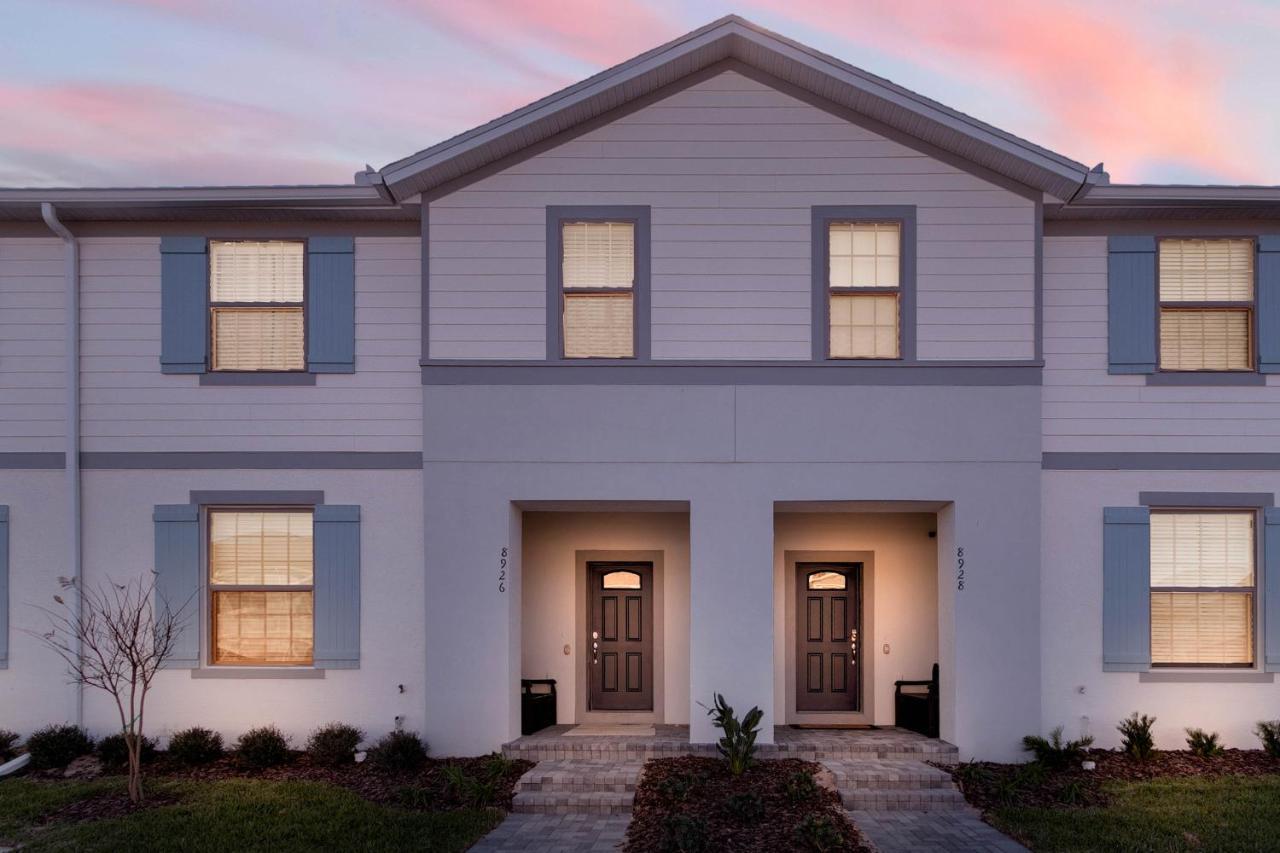 5 Bedrooms - 4,5 Bathrooms - Windsor at Westside 8928 SA Orlando Eksteriør billede